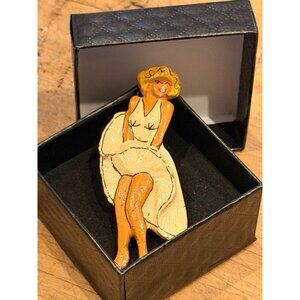 Hand-Painted Marilyn Monroe-Inspired Vintage Pin Brooch With Gift Box
